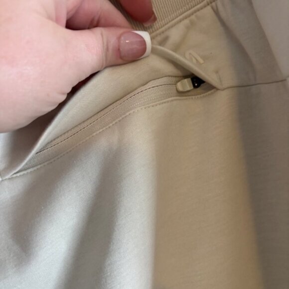 VRST drawstring joggers - cream color size XXL NWT - Picture 4 of 6